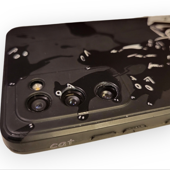 Firm Silicone Case for Samsung S20FE, Black Cats - Picture 6 of 7